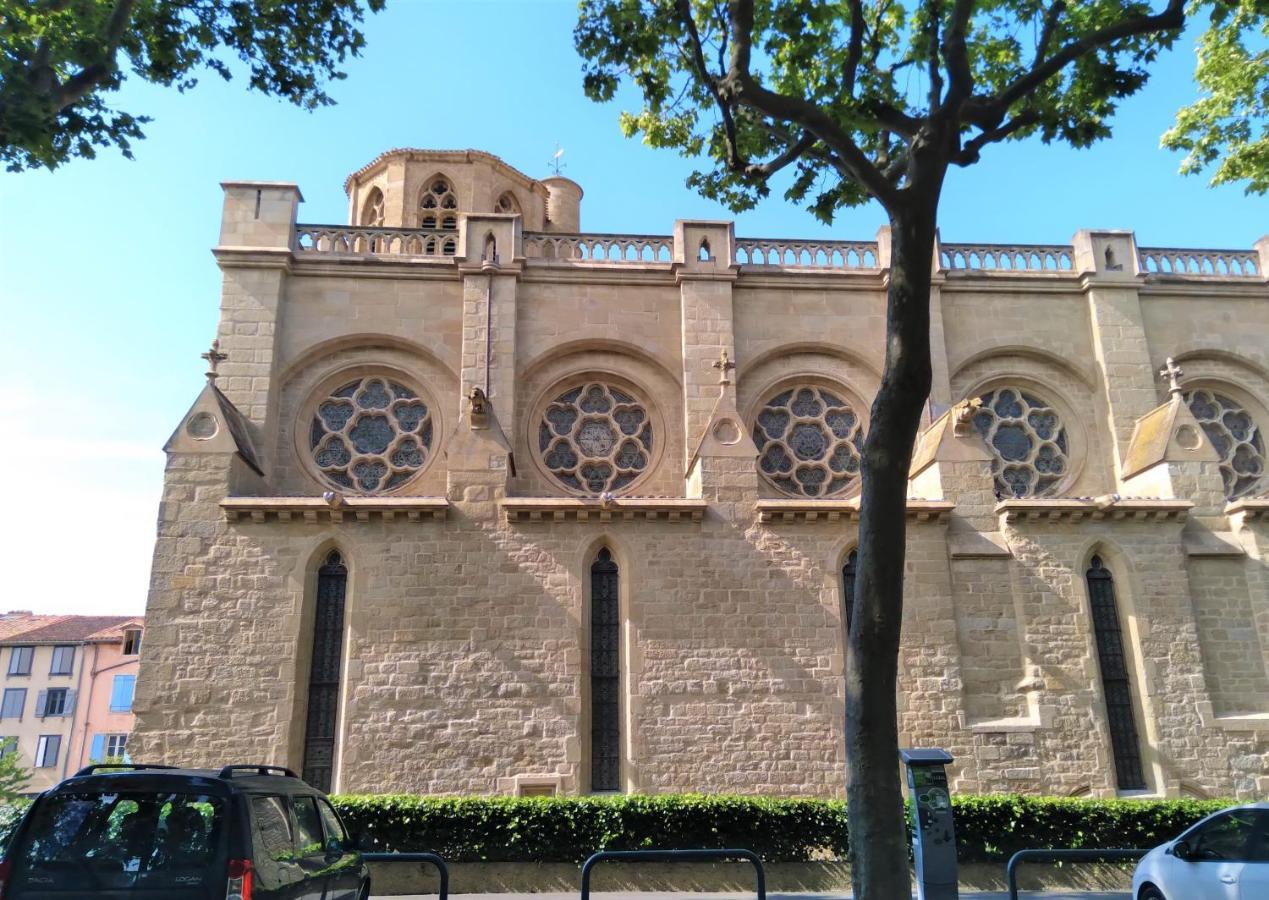 Appartement Spacieux De 100M2 A Deux Pas Du Centre Ville De Carcassonne Exterior foto